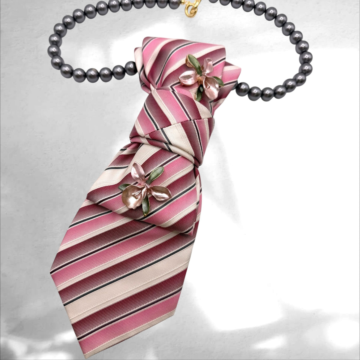 Tie Necklace - Everyday