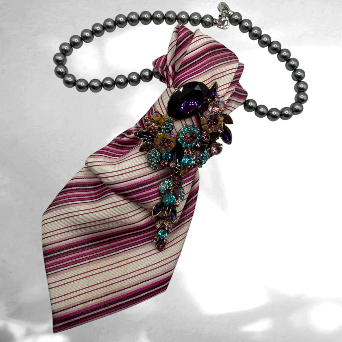 Tie Necklace - Everyday