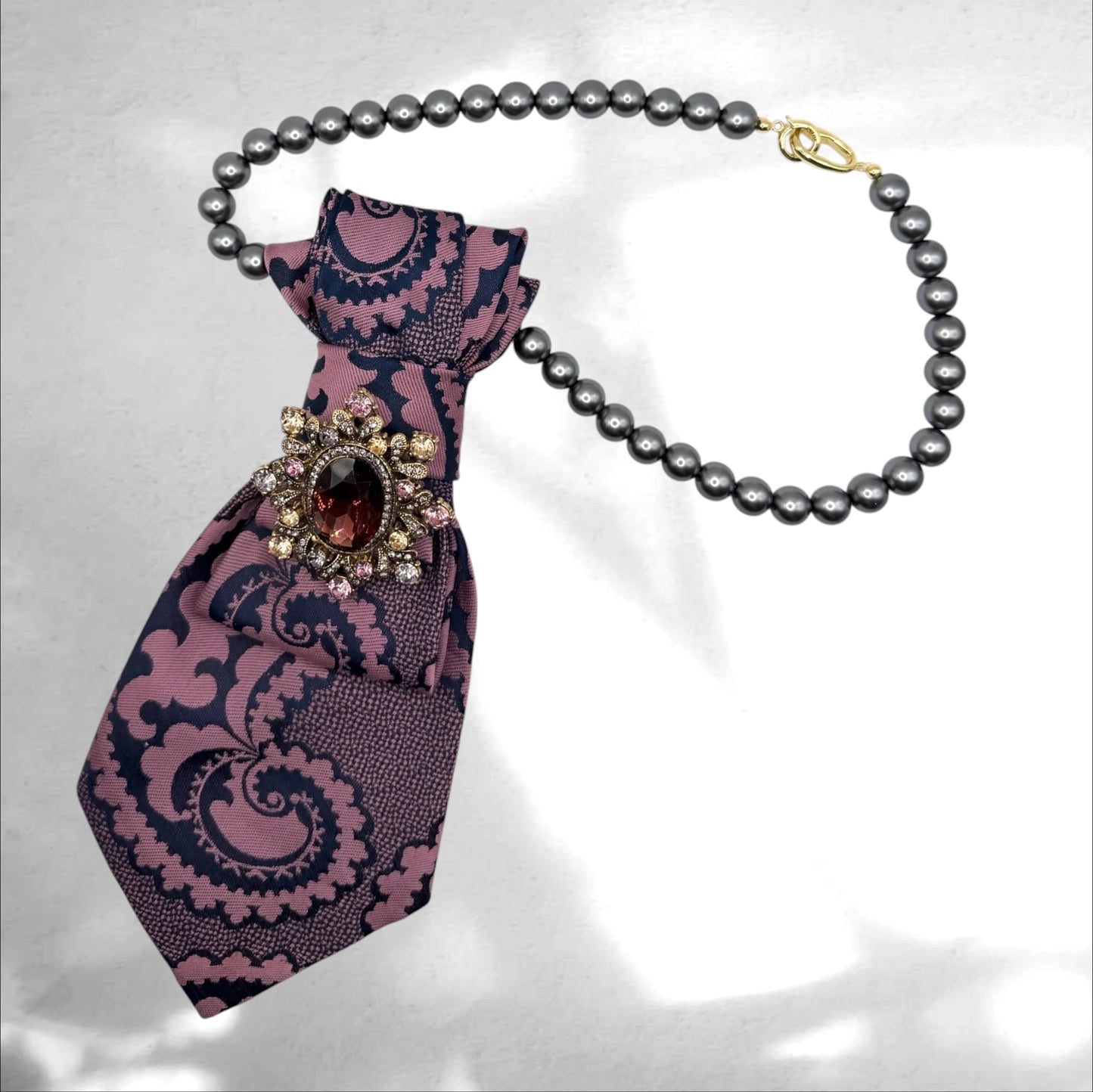 Tie Necklace - Everyday