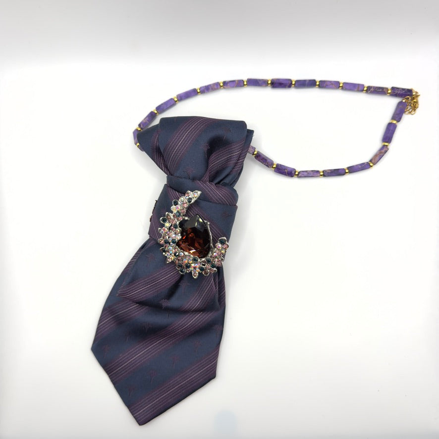 Tie Necklace - Everyday