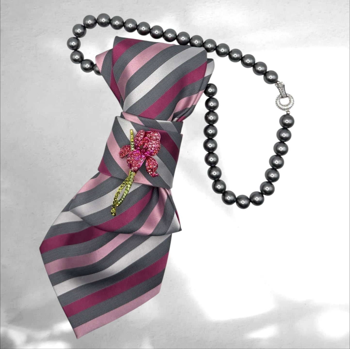 Tie Necklace - Pink Affair