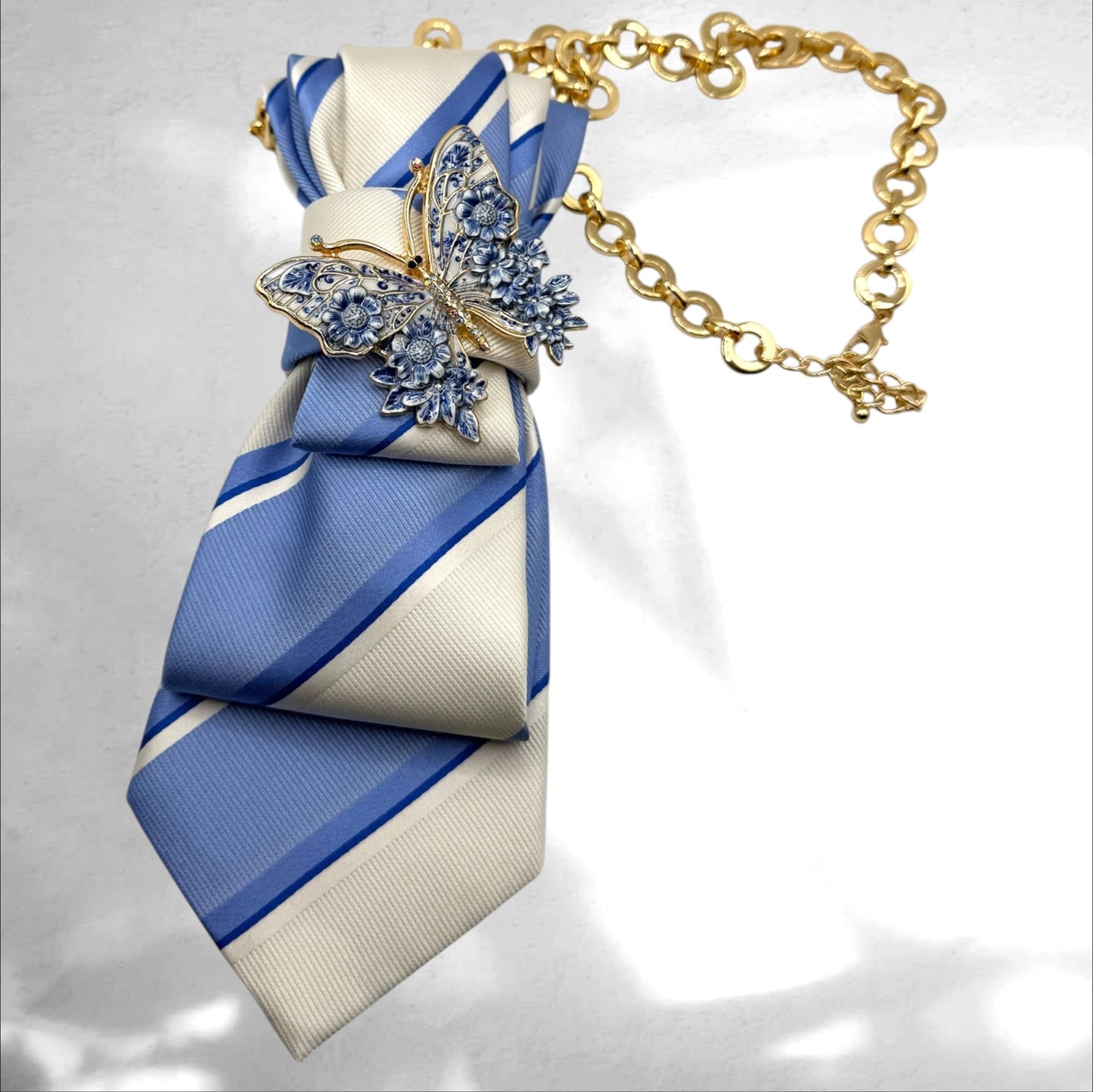 Tie Necklace - Everyday