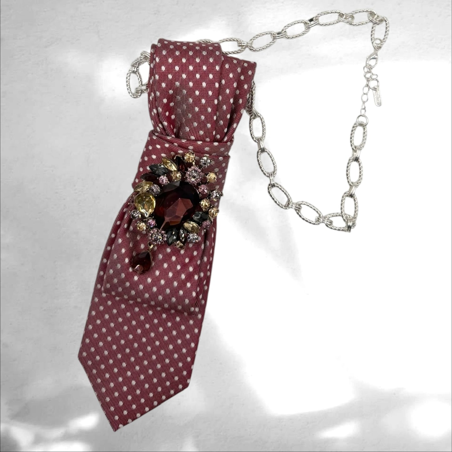 Tie Necklace - Everyday