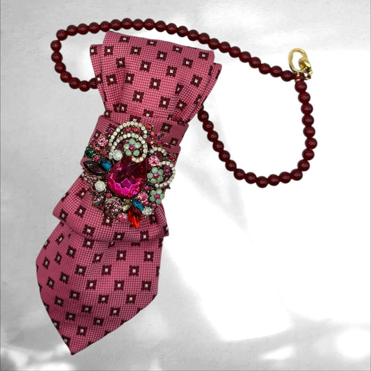 Tie Necklace - Pink Affair