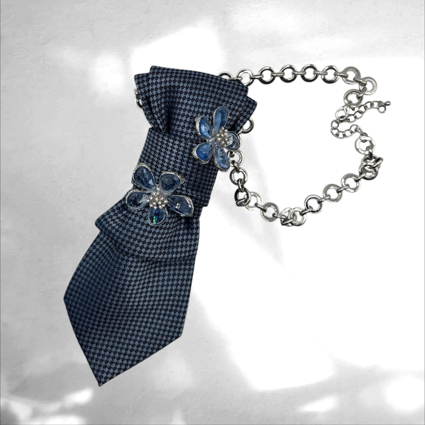 Tie Necklace - Everyday