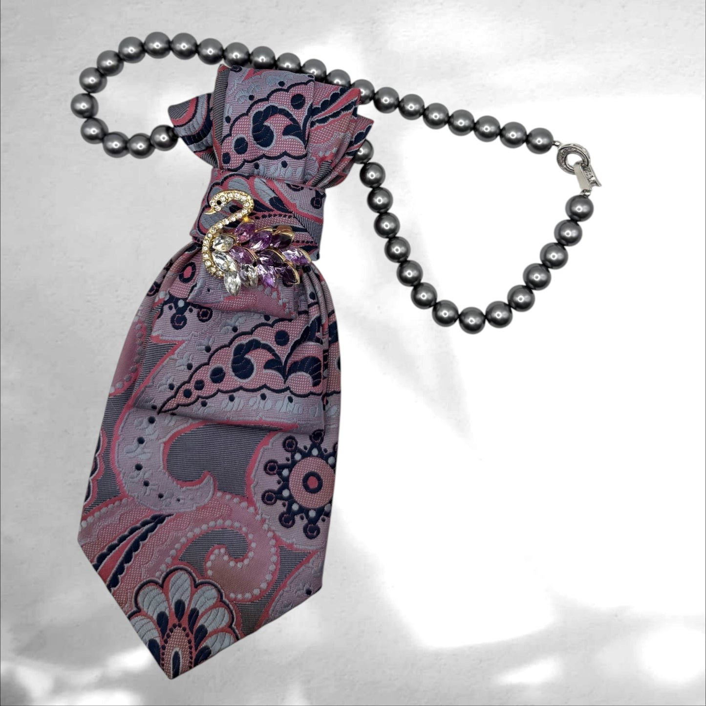 Tie Necklace - Everyday