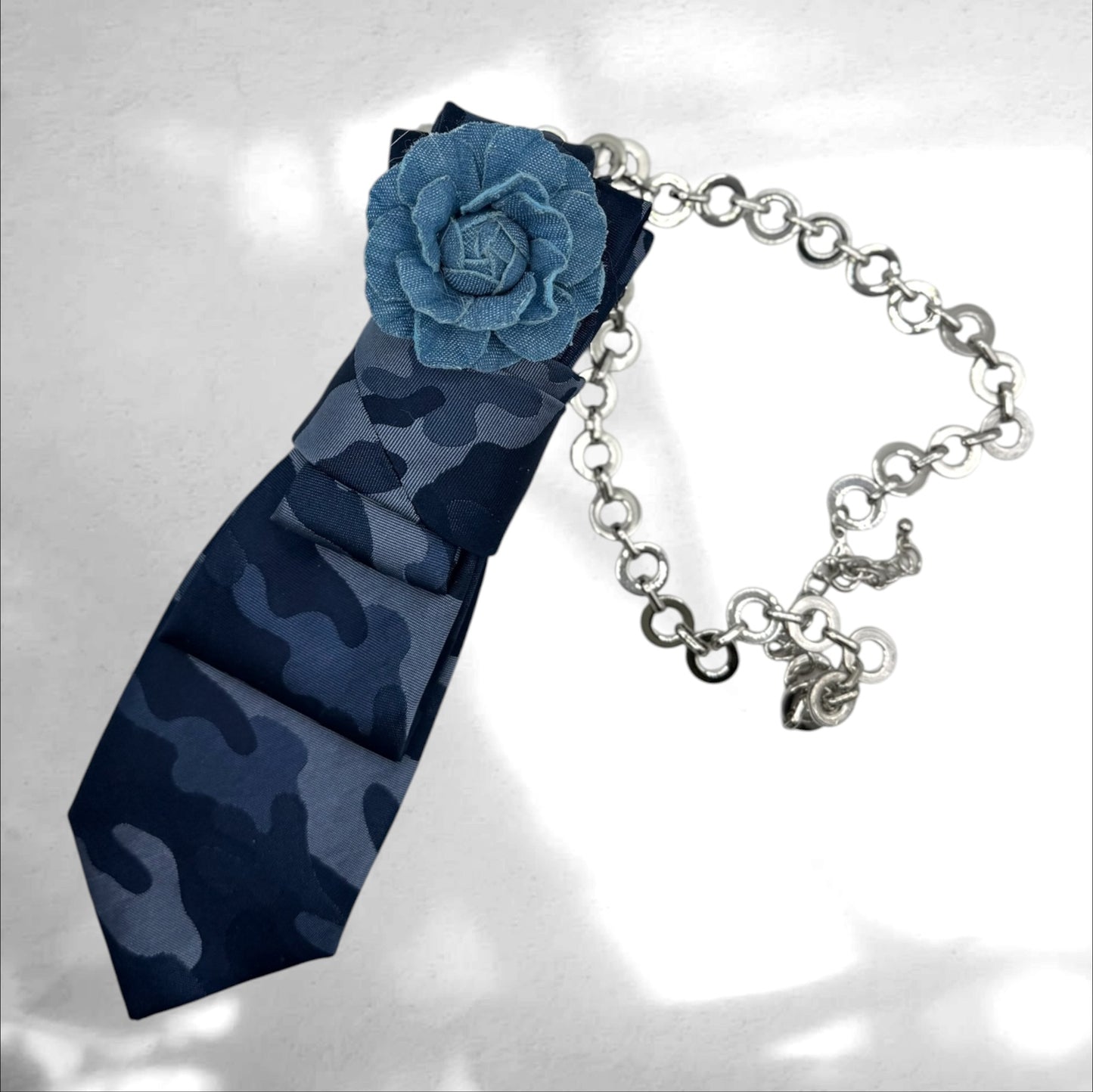 Tie Necklace - Everyday