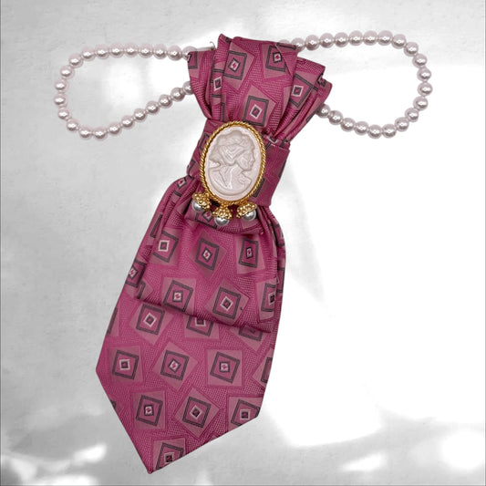 Tie Necklace - Pink Affair