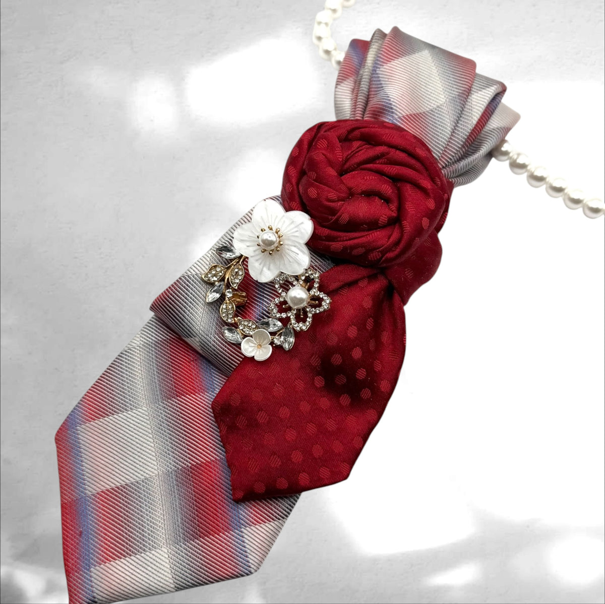 Tie Necklace - Everyday