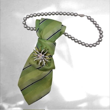 Tie Necklace - Everyday