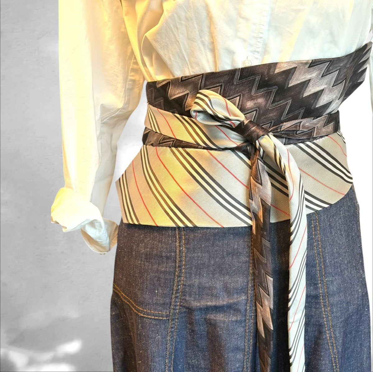 Tie Belt