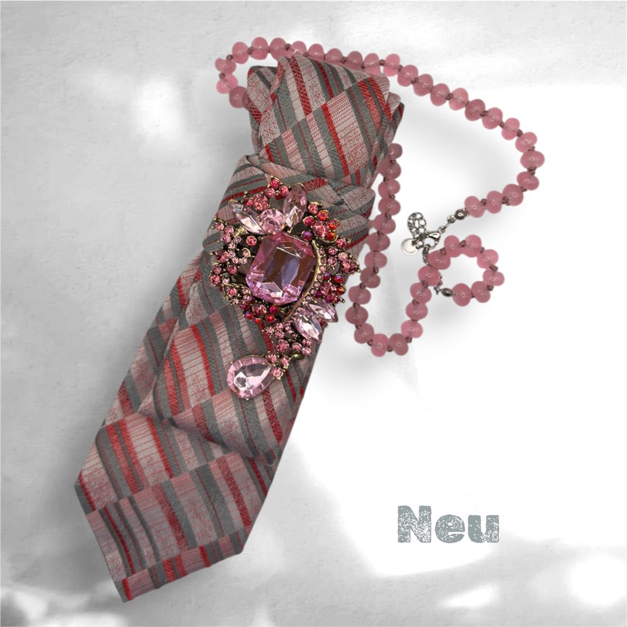 Tie Necklace - Pink Affair