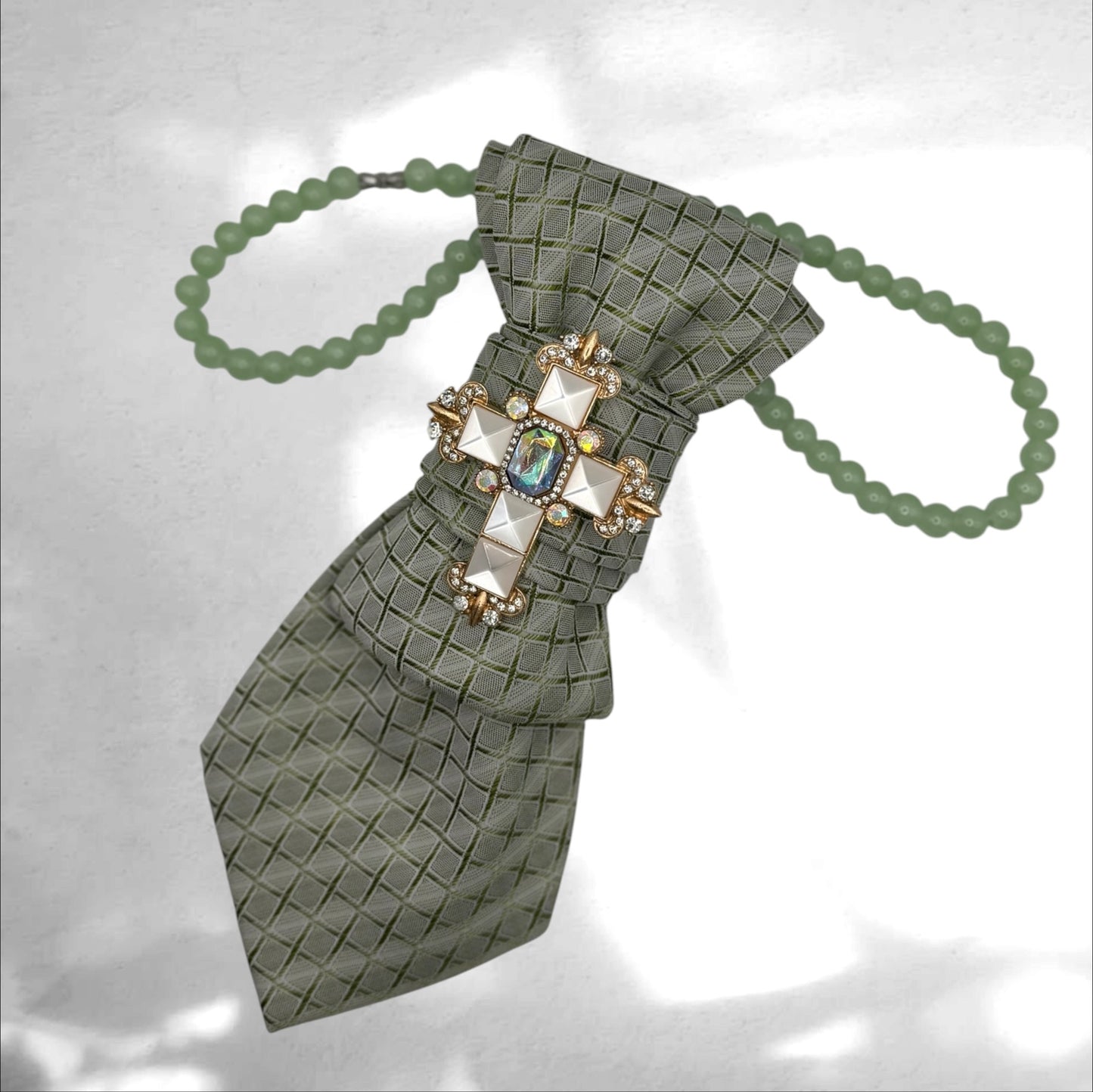 Tie Necklace - Everyday