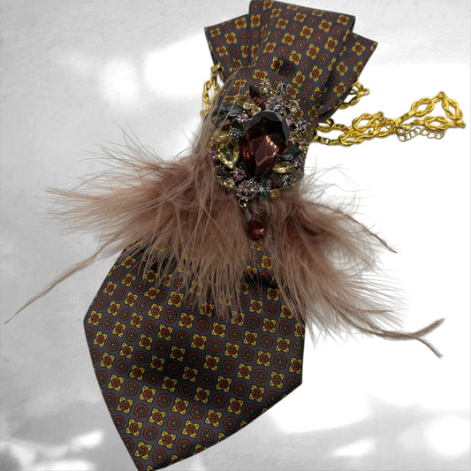 Tie Necklace - Federspiel