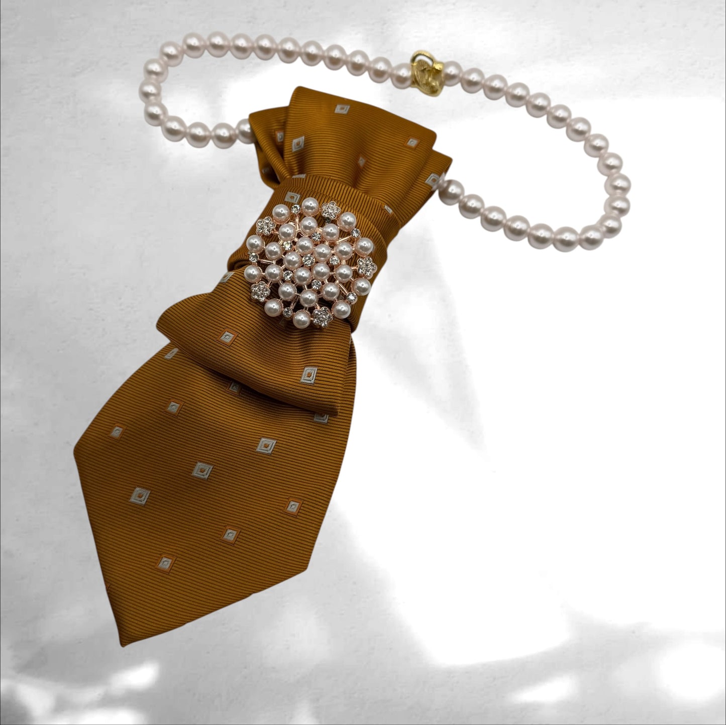 Tie Necklace - Perlmutt