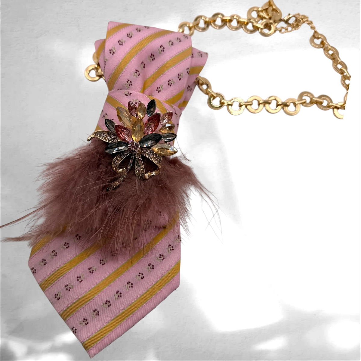 Tie Necklace - Federspiel