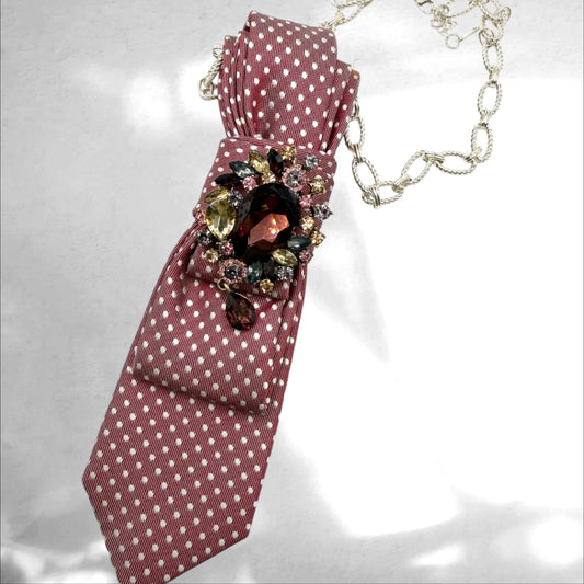 Tie Necklace - Everyday