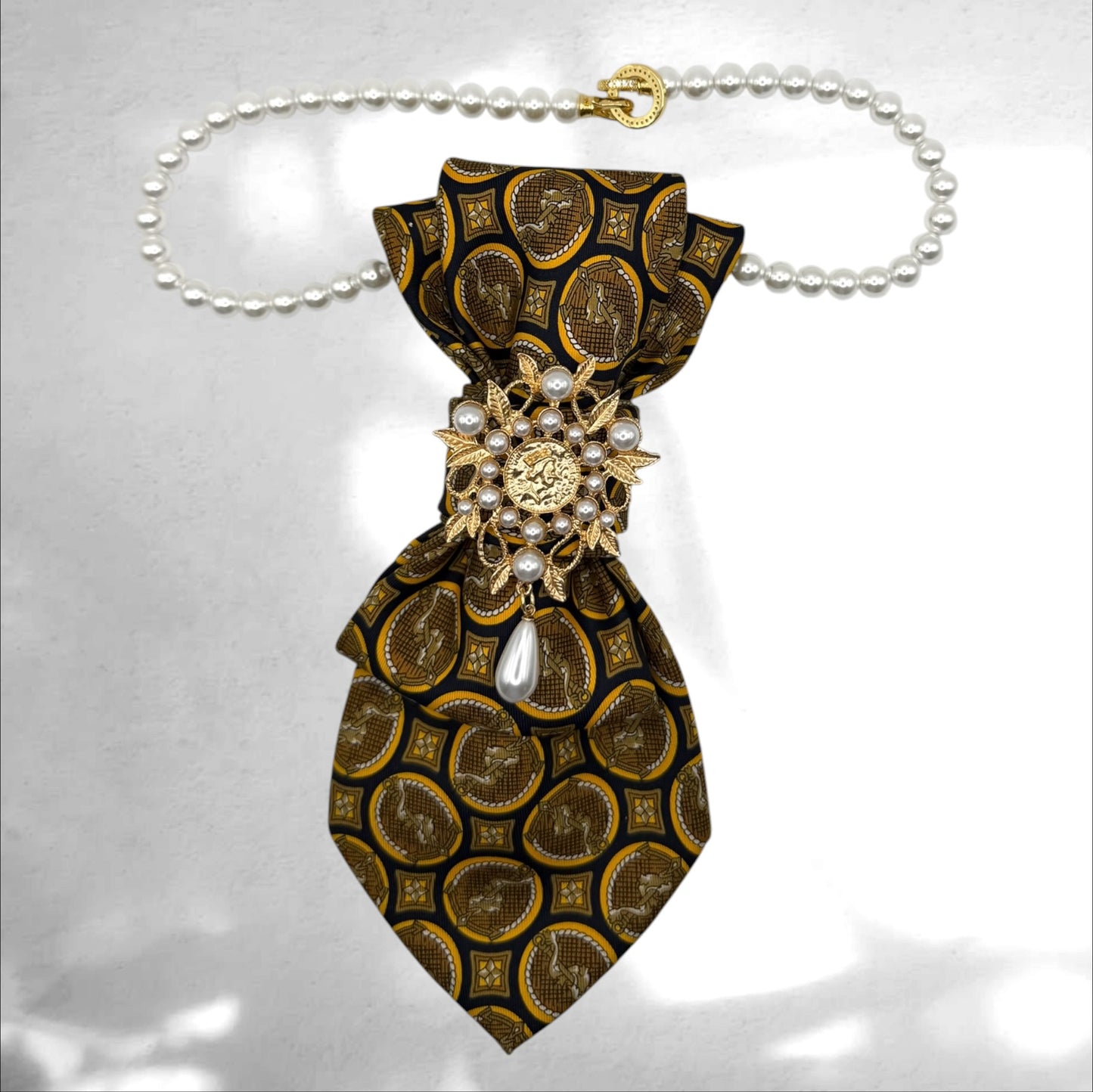 Tie Necklace - Everyday