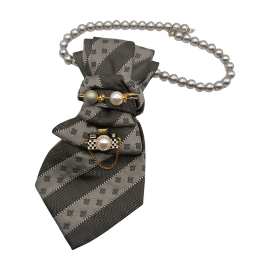 Tie Necklace Premium